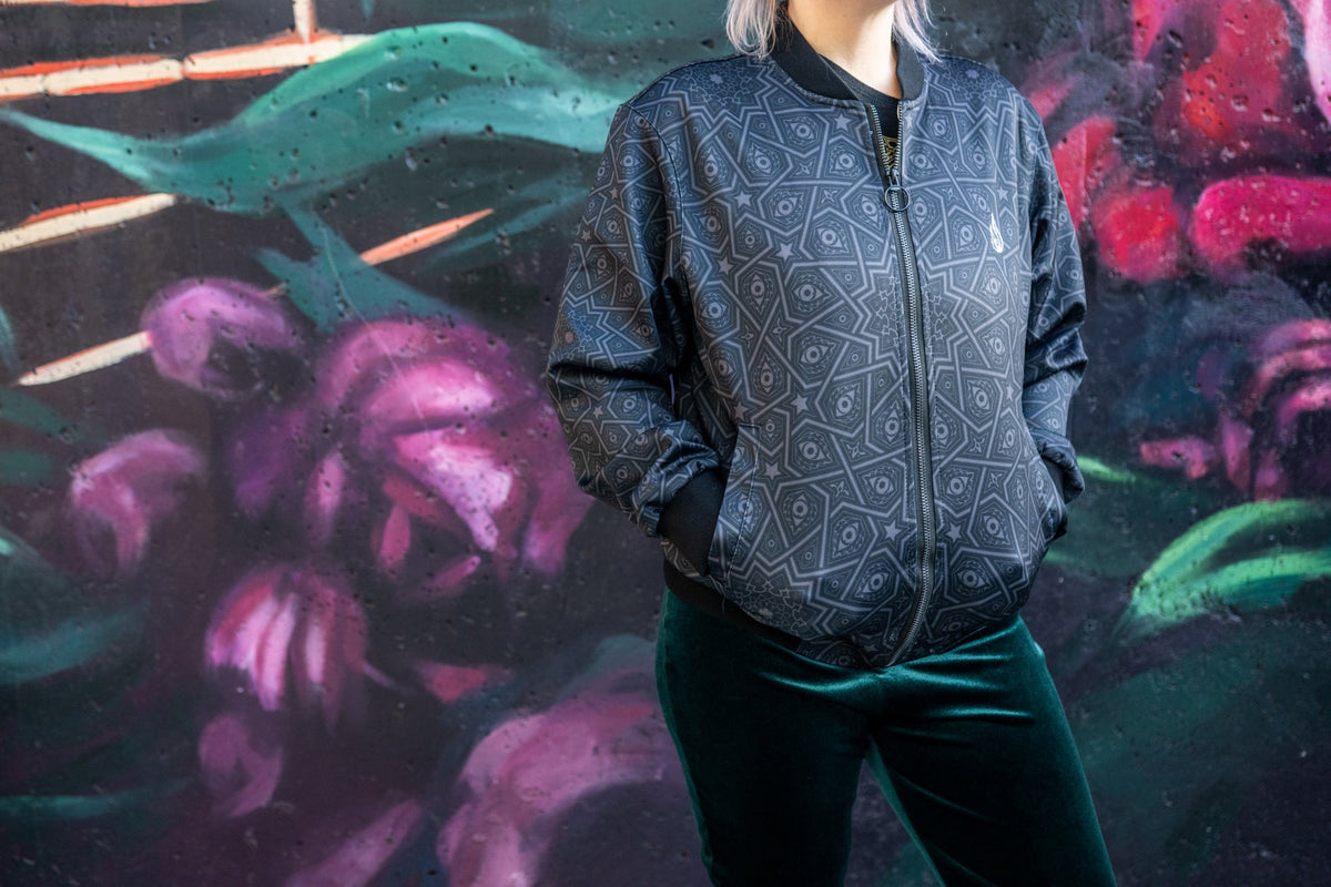 Women's Sweaters & Jackets