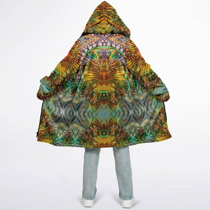 Lotus Guardian Zipper Cloak | Recycled Performance Fleece | Manifestie