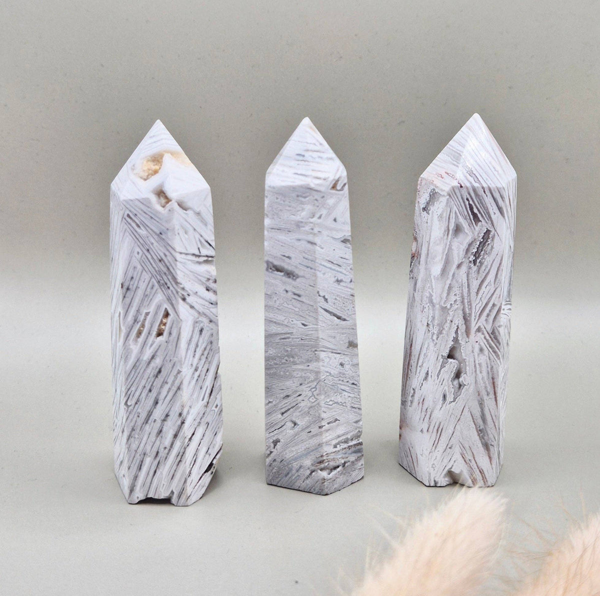 Gemstone Druzy Mexican Agate Tower 8–10 cm
