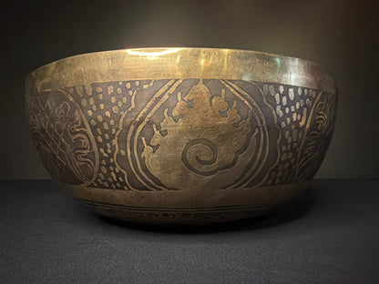 10.5" Himalayan Metal Singing Bowl | Black Patina | Hand Hammered