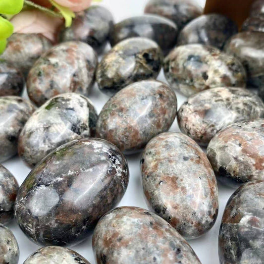 Yooperlite Tumbled Stone | UV Reactive Pocket Crystal