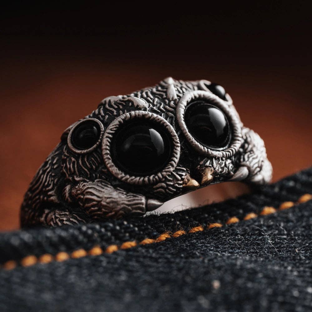 Jumping Spider Ring | Sterling Silver, Matte Black or Brass with Black Agate Eyes | Coppertist.Wu
