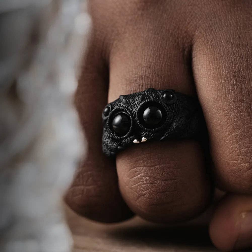 Jumping Spider Ring | Sterling Silver, Matte Black or Brass with Black Agate Eyes | Coppertist.Wu