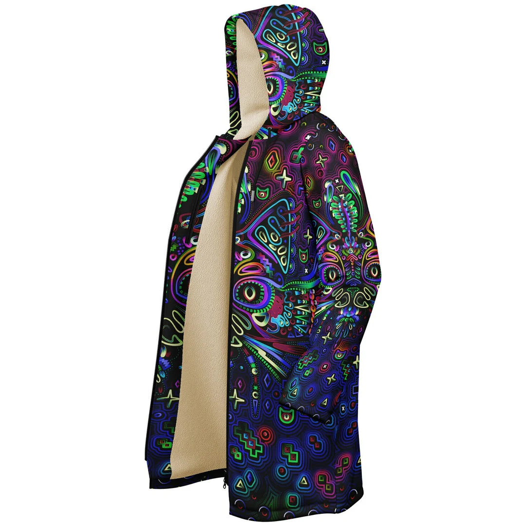 Trippy Cat Hooded Zipper Cloak | Micro-Mink Fleece