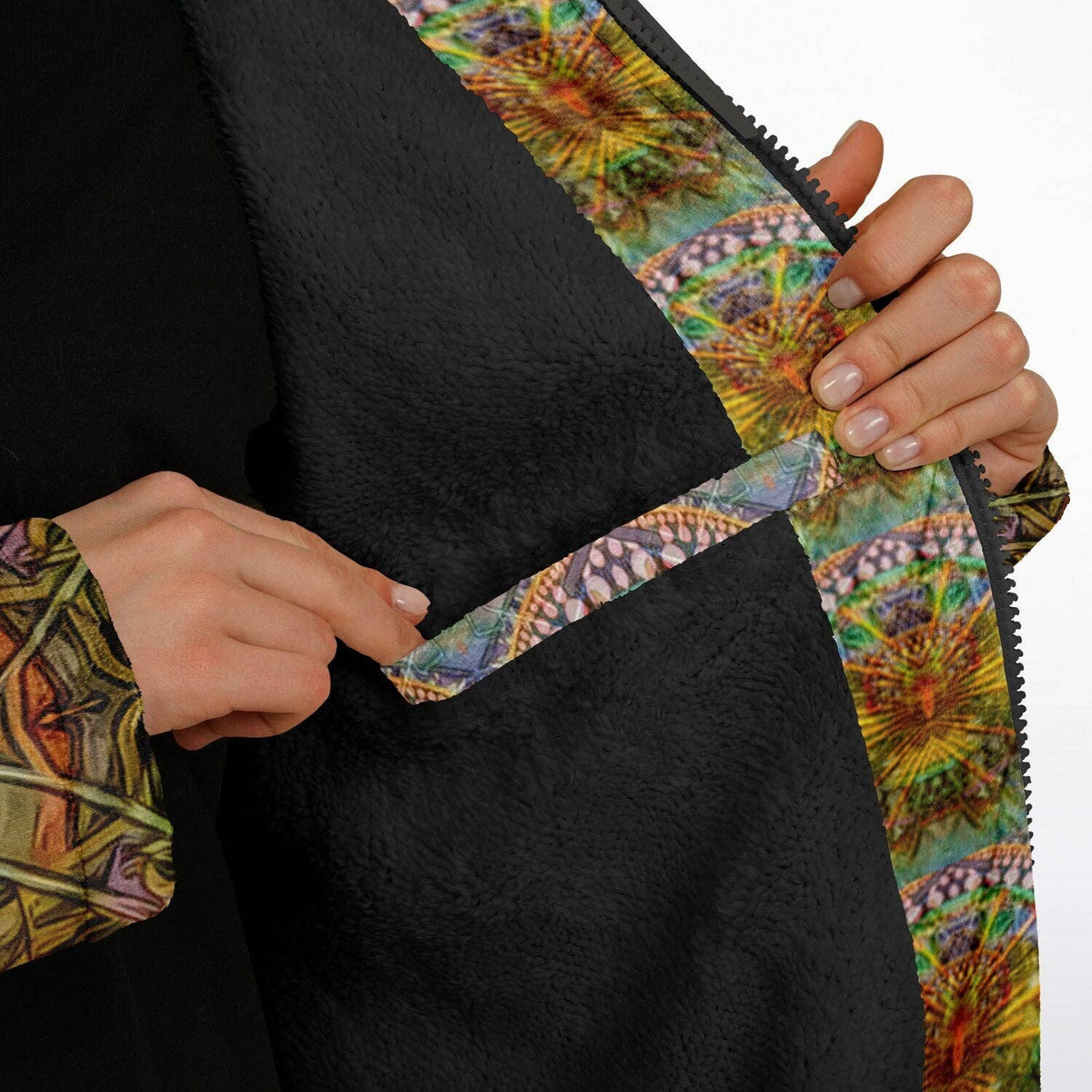Lotus Guardian Zipper Cloak | Recycled Performance Fleece | Manifestie