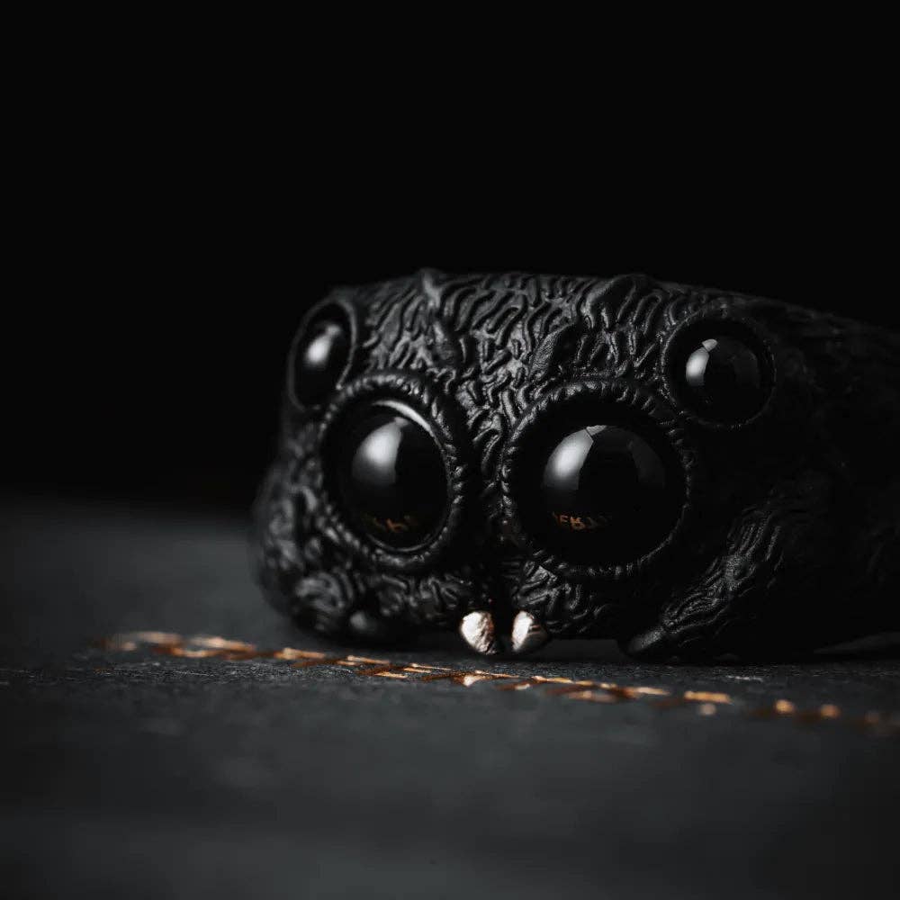 Jumping Spider Ring | Sterling Silver, Matte Black or Brass with Black Agate Eyes | Coppertist.Wu