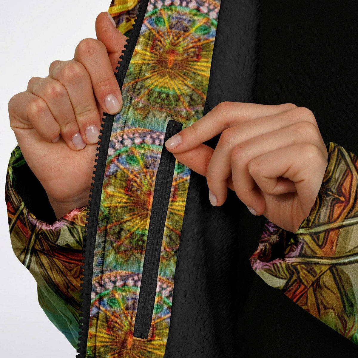 Lotus Guardian Zipper Cloak | Recycled Performance Fleece | Manifestie