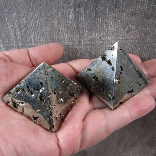 Gemstone Crystal Pyramid | Sacred Geometry Meditation Tool
