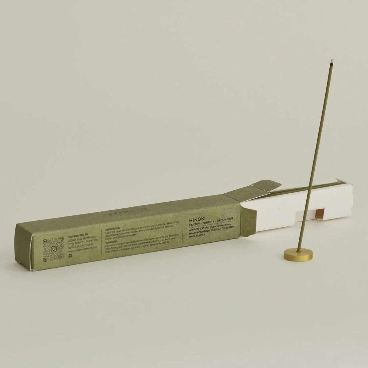 Hinoki Japanese Incense Set | 30 Cypress Incense Sticks & Brass Holder
